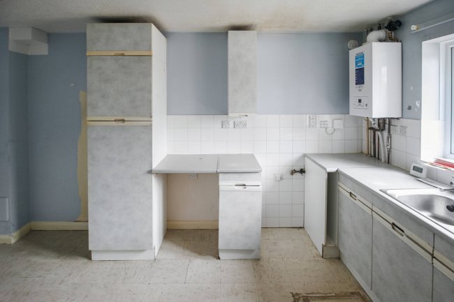 16 Brydges Close, Eastbourne, East Sussex, BN22 8QA 4