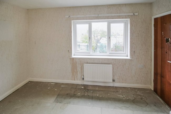 16 Brydges Close, Eastbourne, East Sussex, BN22 8QA 4