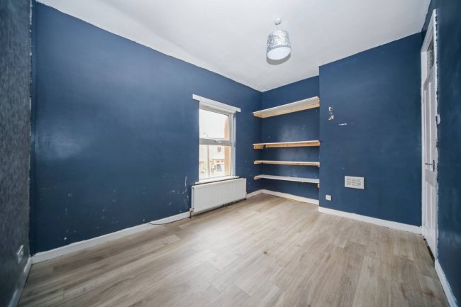 8 Armstrong Street, Horwich, Bolton, Greater Manchester, BL6 5PW 2