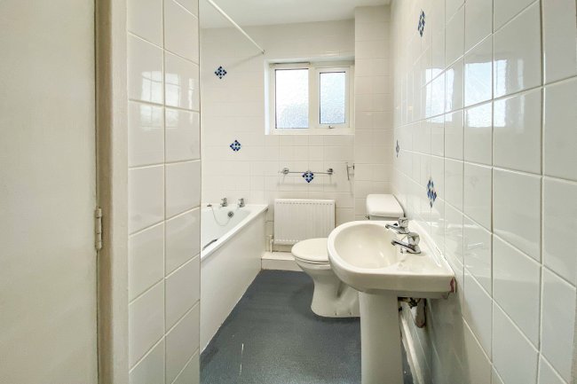 5 Edmondsen Place, Fleetwood, Lancashire, FY7 7GD 8