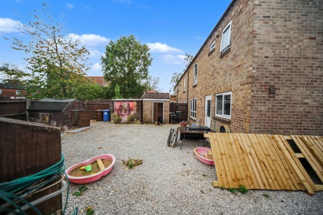 94 Great Meadow, Astley Village, Chorley, Lancashire, PR7 1TB 5