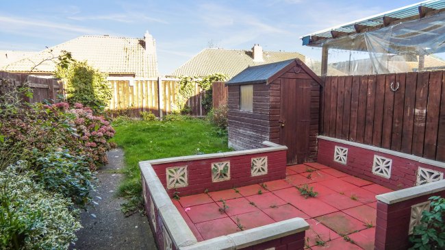 15 Endeavour Crescent, Hull, East Yorkshire, HU9 5SZ 6