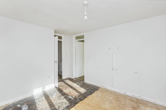 6 Browney Path, Bedford, Bedfordshire, MK41 7XH 1