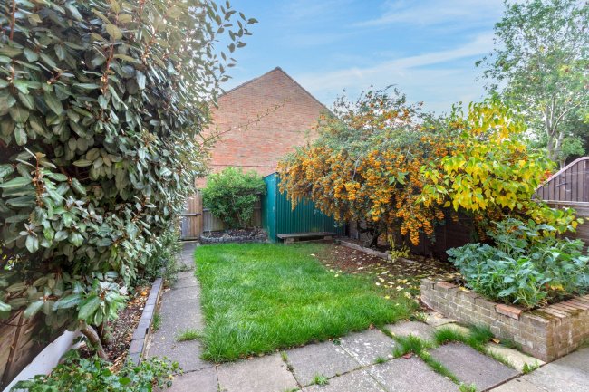 6 Browney Path, Bedford, Bedfordshire, MK41 7XH 1