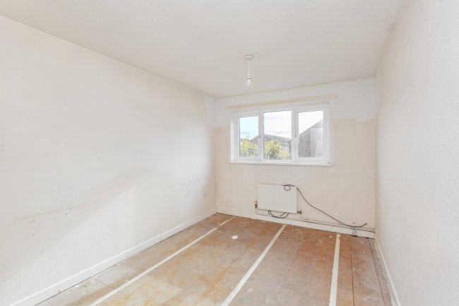 6 Browney Path, Bedford, Bedfordshire, MK41 7XH 1