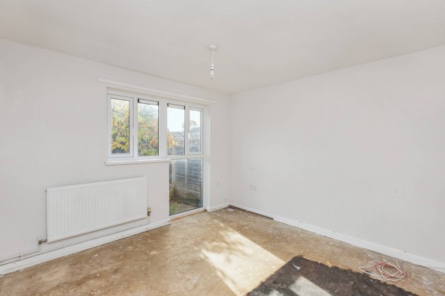 6 Browney Path, Bedford, Bedfordshire, MK41 7XH 1