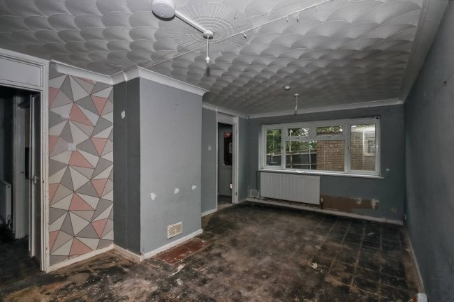 22 Sycamore Drive, Huntingdon, Cambridgeshire, PE29 7JB 8