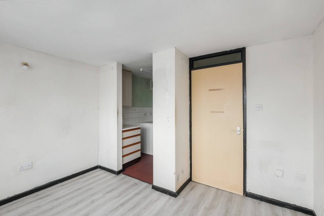 Flat  26, Quartercroft, Pyramid Close, Weston Favell, Northampton, NN3 8DP 4