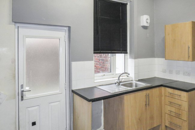 108 Villiers Street, Preston, Lancashire PR1 7PB 10