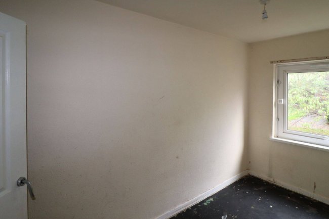 60 Firthcliffe Road, Liversedge, West Yorkshire, WF15 6HF 2