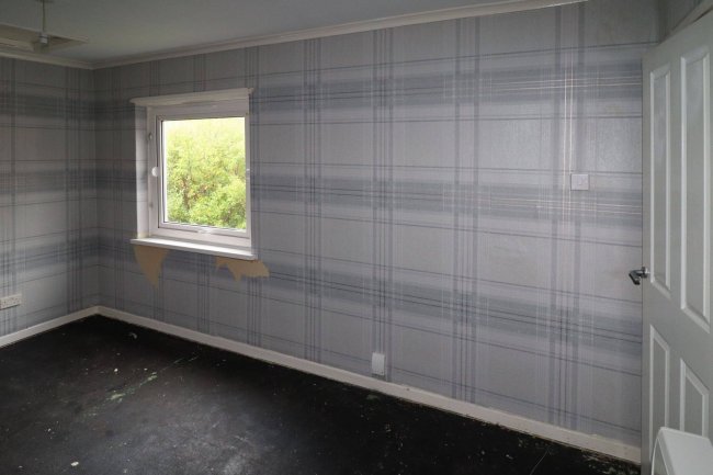 60 Firthcliffe Road, Liversedge, West Yorkshire, WF15 6HF 2