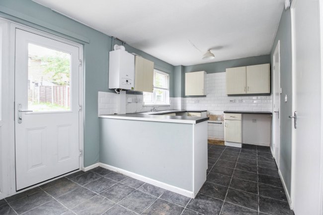 19 Highlands Grove, Stourton, West Yorkshire, LS10 4RR 9