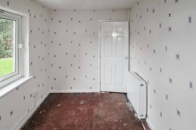 62 Firthcliffe Road, Liversedge, West Yorkshire, WF15 6HF 1