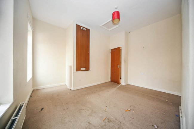 12 Lawson Street, Chorley, Lancashire, PR6 0SE 5