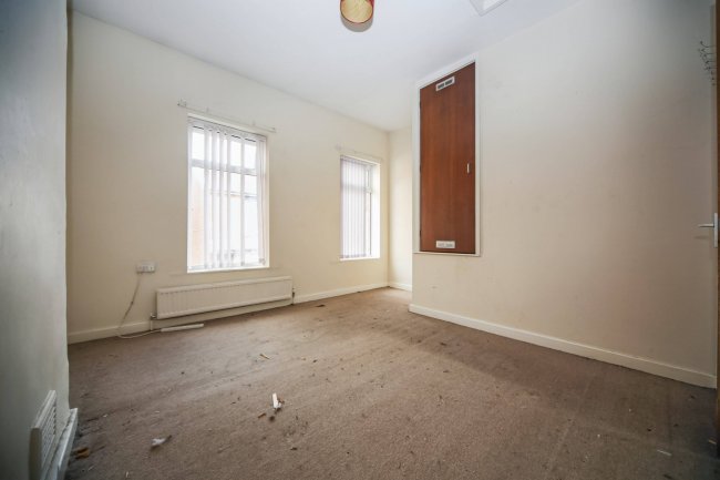 12 Lawson Street, Chorley, Lancashire, PR6 0SE 5