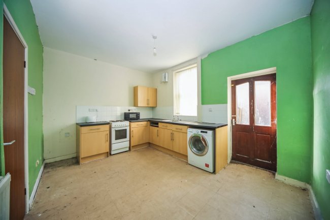 12 Lawson Street, Chorley, Lancashire, PR6 0SE 5