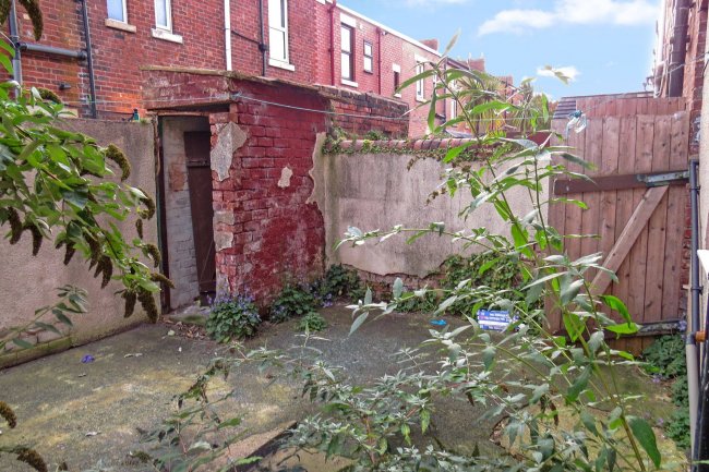 128 Plungington Road, Preston, Lancashire, PR1 7UE 5