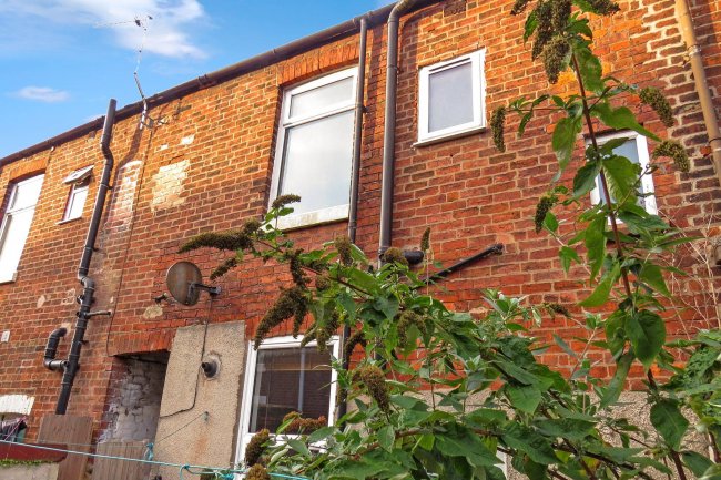 128 Plungington Road, Preston, Lancashire, PR1 7UE 5