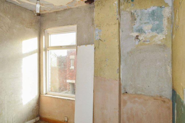 128 Plungington Road, Preston, Lancashire, PR1 7UE 5