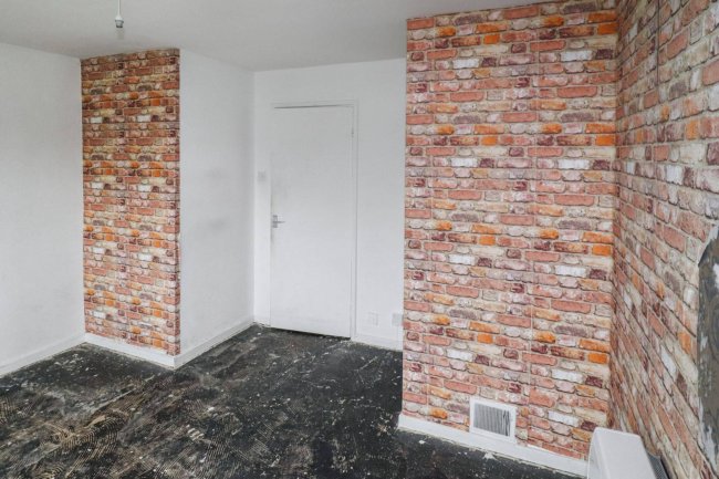 56D Firthcliffe Road, Liversedge, West Yorkshire, WF15 6HF 9