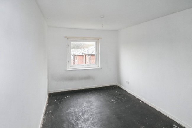56D Firthcliffe Road, Liversedge, West Yorkshire, WF15 6HF 9