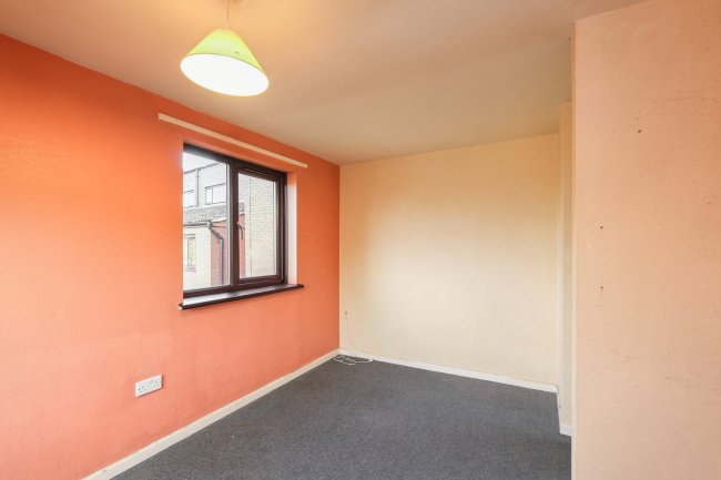 Flat 68, Quartercroft, Pyramid Close, Weston Favell, Northampton, NN3 8DP 4