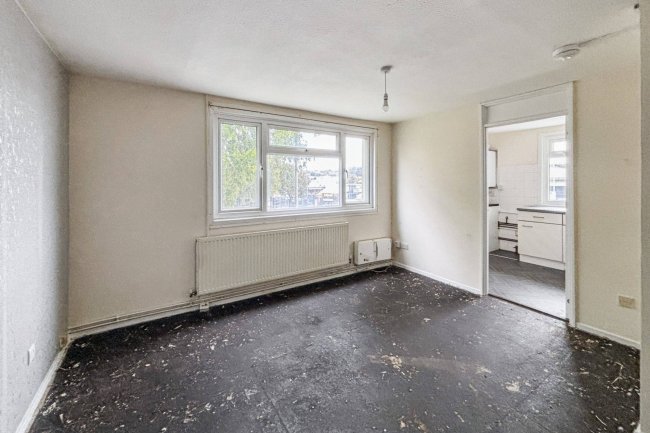 47F Hawkshead Drive, Hawkshead, Bradford, BD5 0TJ 8