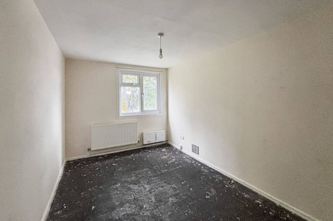 47F Hawkshead Drive, Hawkshead, Bradford, BD5 0TJ 8