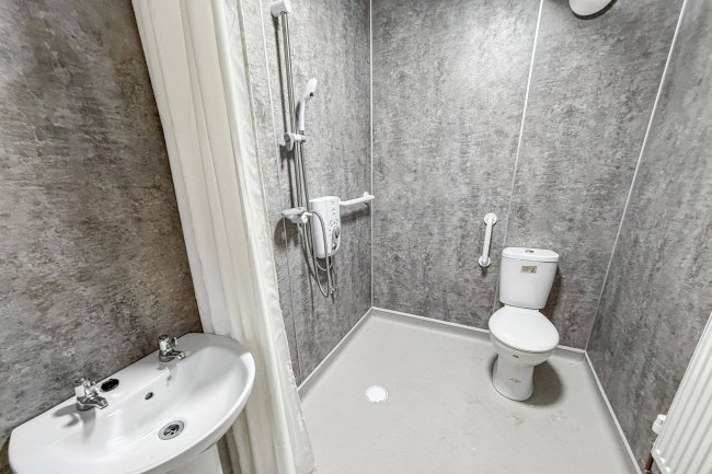 206 Marshall Wallis Road, South Shields, NE33 5PW 10