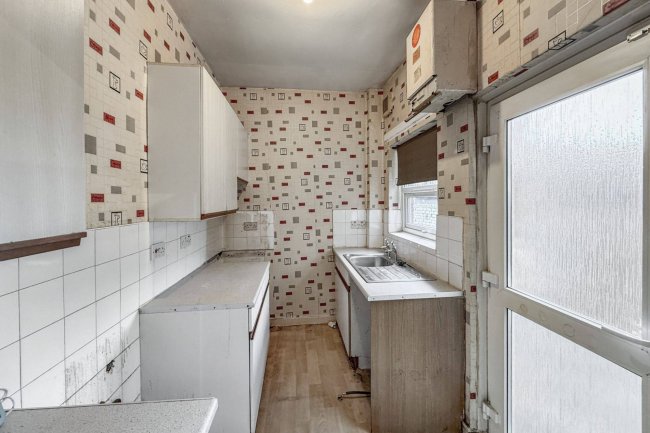 206 Marshall Wallis Road, South Shields, NE33 5PW 10