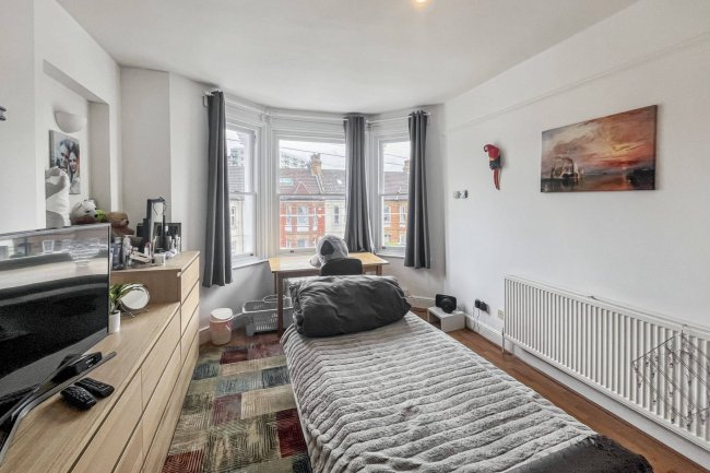 Flat 3, 52 Gleneagle Road, Streatham, London, SW16 6AF 2