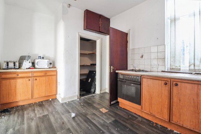 11 Whickham Street, Easington Colliery, Peterlee, County Durham, SR8 3DJ 4