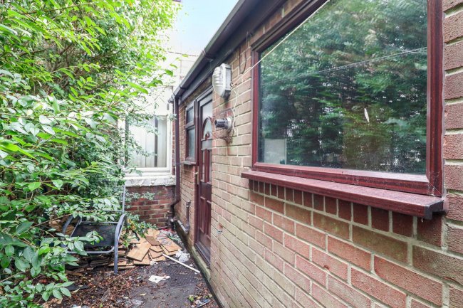 11 Whickham Street, Easington Colliery, Peterlee, County Durham, SR8 3DJ 4