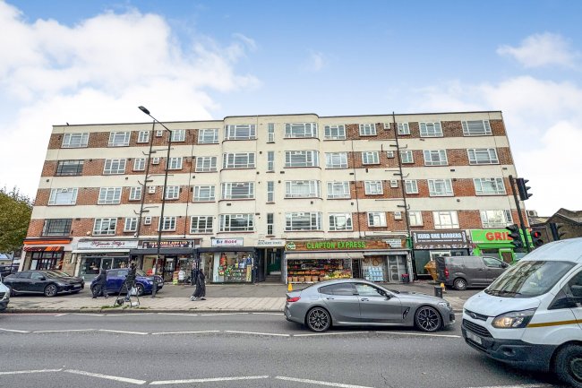 Flat 1 Beaumont Court, Upper Clapton Road, Clapton, London, E5 8BG 3