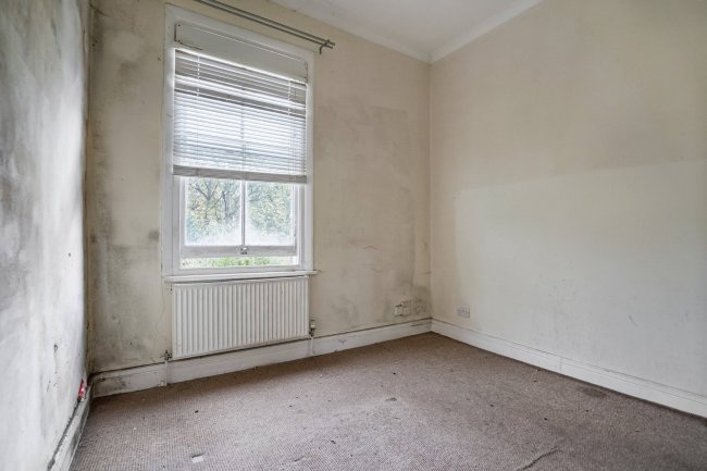 Flat 3, 23 Charleville Circus, Crystal Palace, SE26  6NR 4