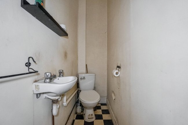 Flat 3, 23 Charleville Circus, Crystal Palace, SE26  6NR 4