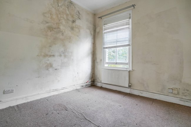 Flat 3, 23 Charleville Circus, Crystal Palace, SE26  6NR 4