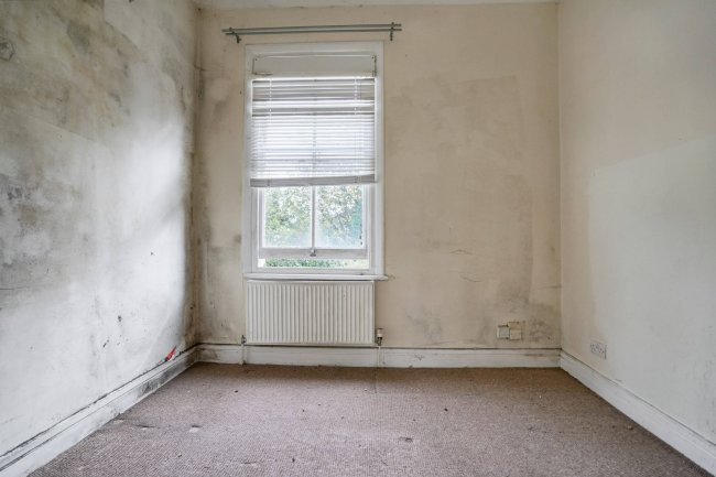 Flat 3, 23 Charleville Circus, Crystal Palace, SE26  6NR 4