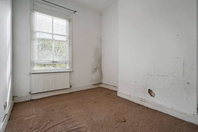 Flat 3, 23 Charleville Circus, Crystal Palace, SE26  6NR 4