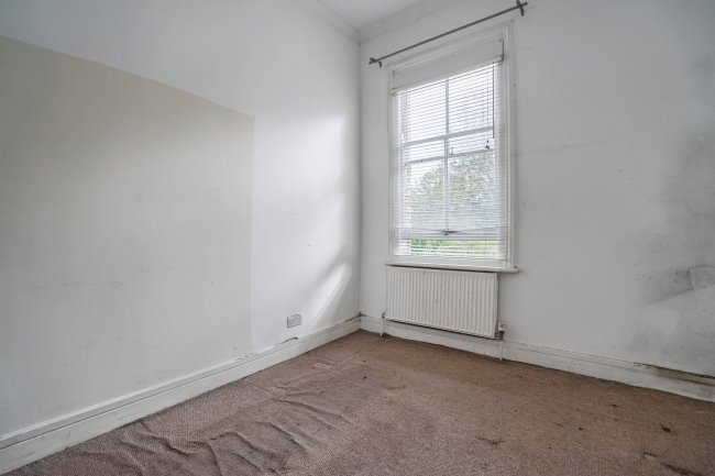 Flat 3, 23 Charleville Circus, Crystal Palace, SE26  6NR 4