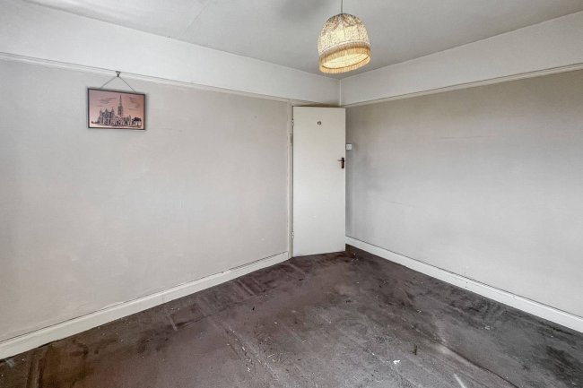 39 Phyllis Avenue, New Malden, KT3 6LA 7