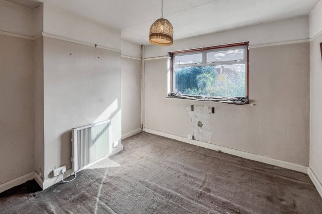 39 Phyllis Avenue, New Malden, KT3 6LA 7