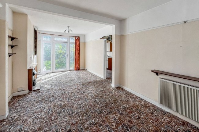 39 Phyllis Avenue, New Malden, KT3 6LA 7