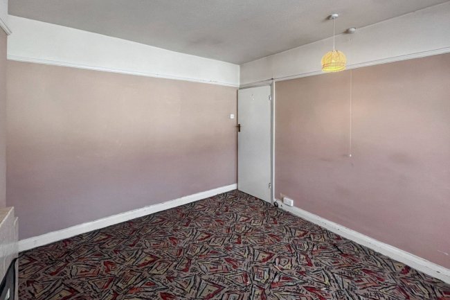 39 Phyllis Avenue, New Malden, KT3 6LA 7