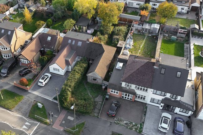 209 Baldwins Lane, Croxley Green, Rickmansworth, WD3 3LH 3