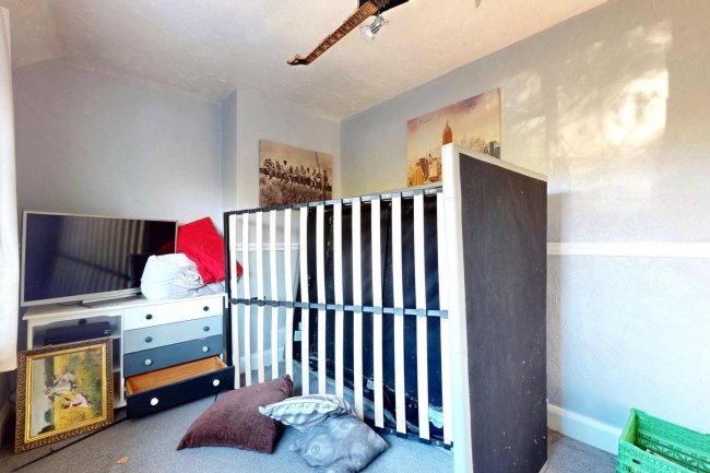 28 Barrow Grove, Sittingbourne, ME10 1LB 1