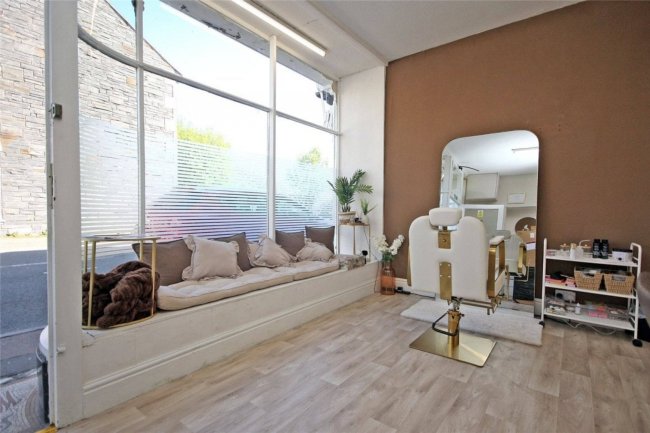 2 Newborough Street, Blaenau Ffestiniog, Gwynedd, LL41 3DG 1