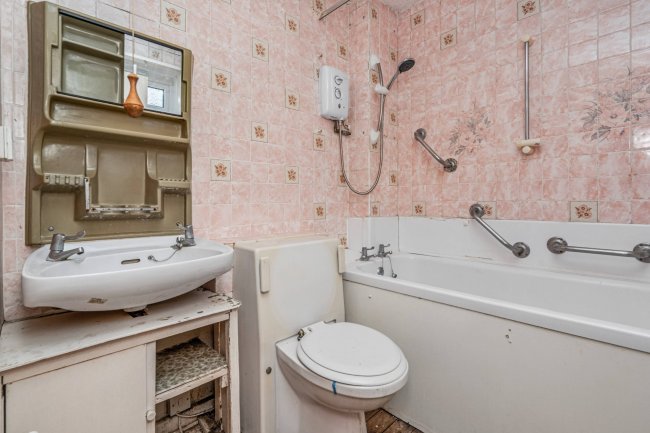 9 Shelley Close, Basingstoke, Hampshire, RG24 9BZ 4