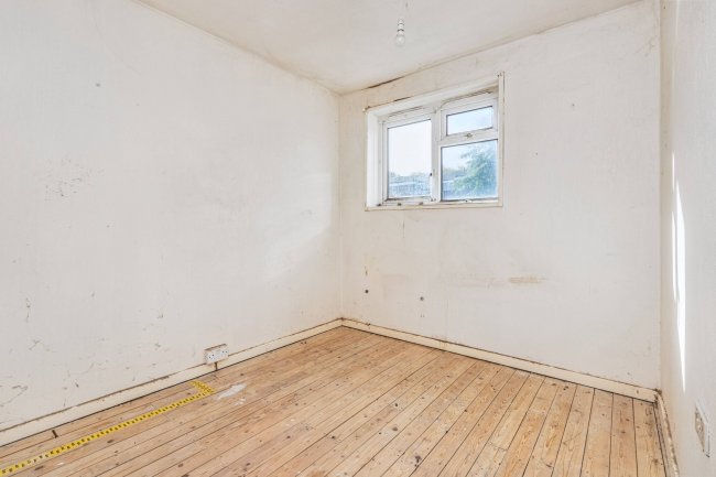 9 Shelley Close, Basingstoke, Hampshire, RG24 9BZ 4