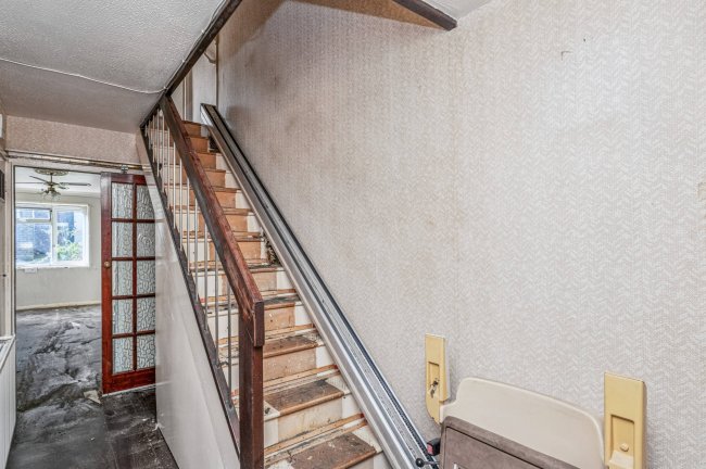 9 Shelley Close, Basingstoke, Hampshire, RG24 9BZ 4